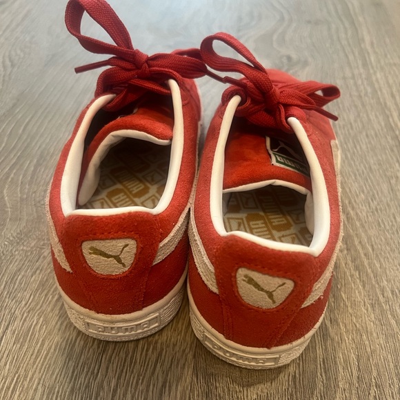 Puma Sneakers - Picture 2 of 3